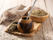 Eliminan una exigencia que encarecía la yerba mate Eliminan una exigencia que encarecía la yerba mate