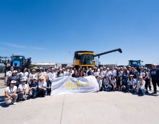 New Holland celebró el Día de la Mujer Rural New Holland celebró el Día de la Mujer Rural