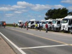 Bloqueo de transportistas paraliza exportaciones en puertos bonaerenses y enciende alarma en el agro Bloqueo de transportistas paraliza exportaciones en puertos bonaerenses y enciende alarma en el agro