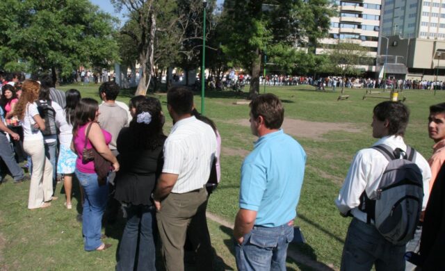 1153653_202609112236510000001 Las carreras se alargan, pero la contratación todavía no acompaña